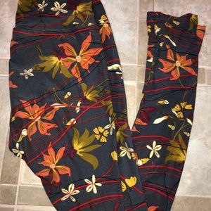 One size LuLaRoe leggings